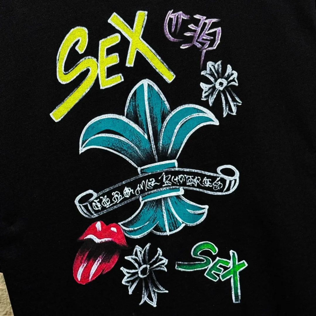 P170 Chrome Hearts* Chrome Hearts are made of 320g double yarn fabric, 1*1 Solona rib, imported digital front and rear white ink direct injection, loose version, same style for men and women. Color: Black White Size: XS S M L